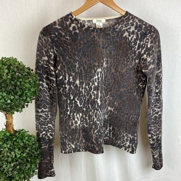 100% cashmere Neiman Marcus Brown Animal Print Long Sleeve Crew Neck Sweater M - Picture 1 of 5
